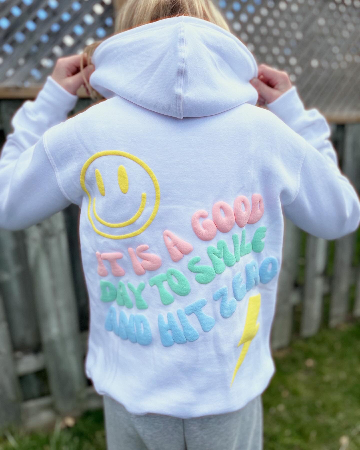 It s a Good Day To Hit Zero Hoodie Adult XL